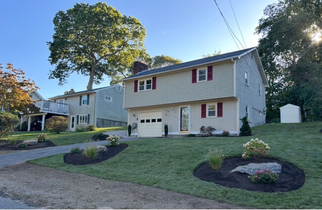 Building Photo - 21 Spindrift Dr