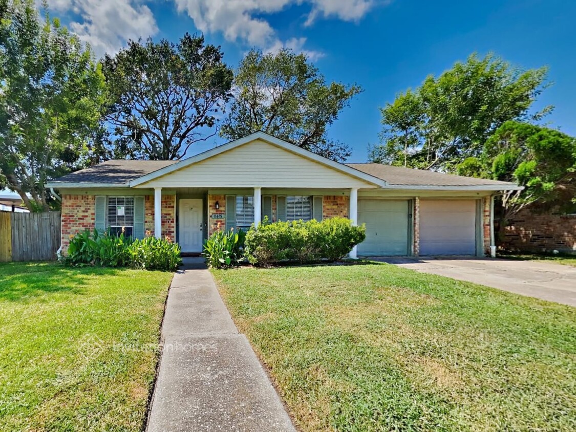 Primary Photo - 11415 Sagehollow Ln
