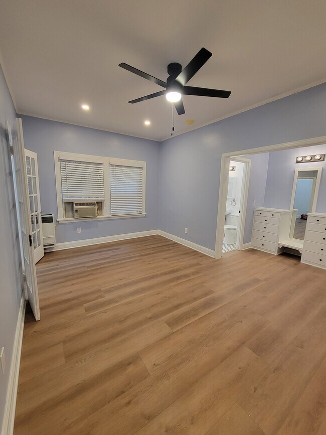 Foto del edificio - Sunfield Properties