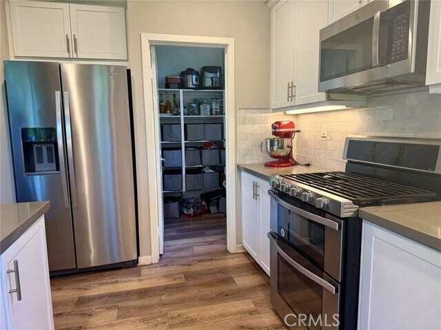 Foto del edificio - 21452 Dahlia Ct