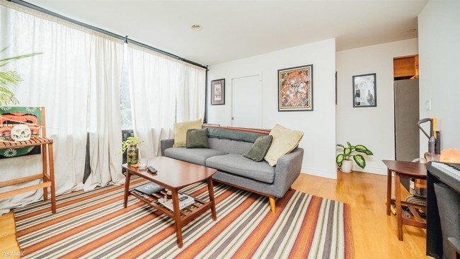 Foto del edificio - 311 St Nicholas Ave
