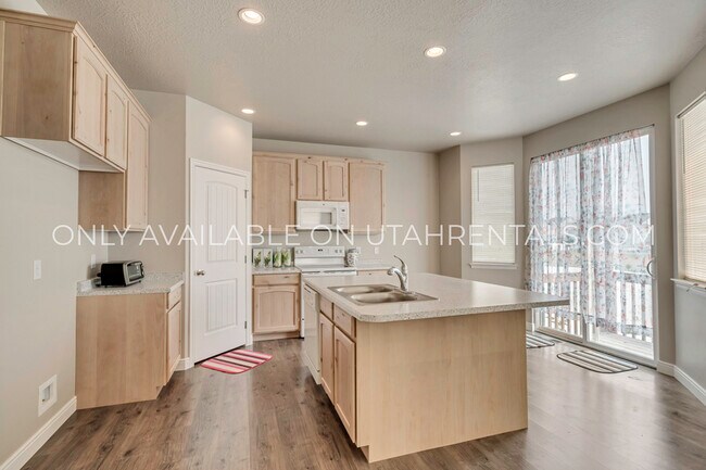 Building Photo - 12847 S New Rowley Ln