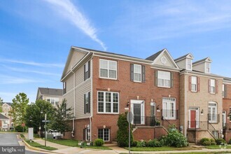 Building Photo - 42735 Telford Terrace