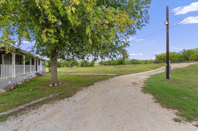 Building Photo - Great 3-Bedroom Home on Nearly 4 Acres For...