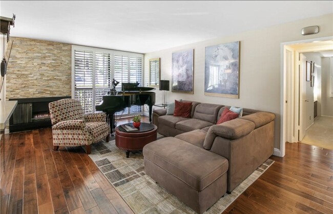 Plantation Shutters Throughout - 1134 Alta Loma Rd