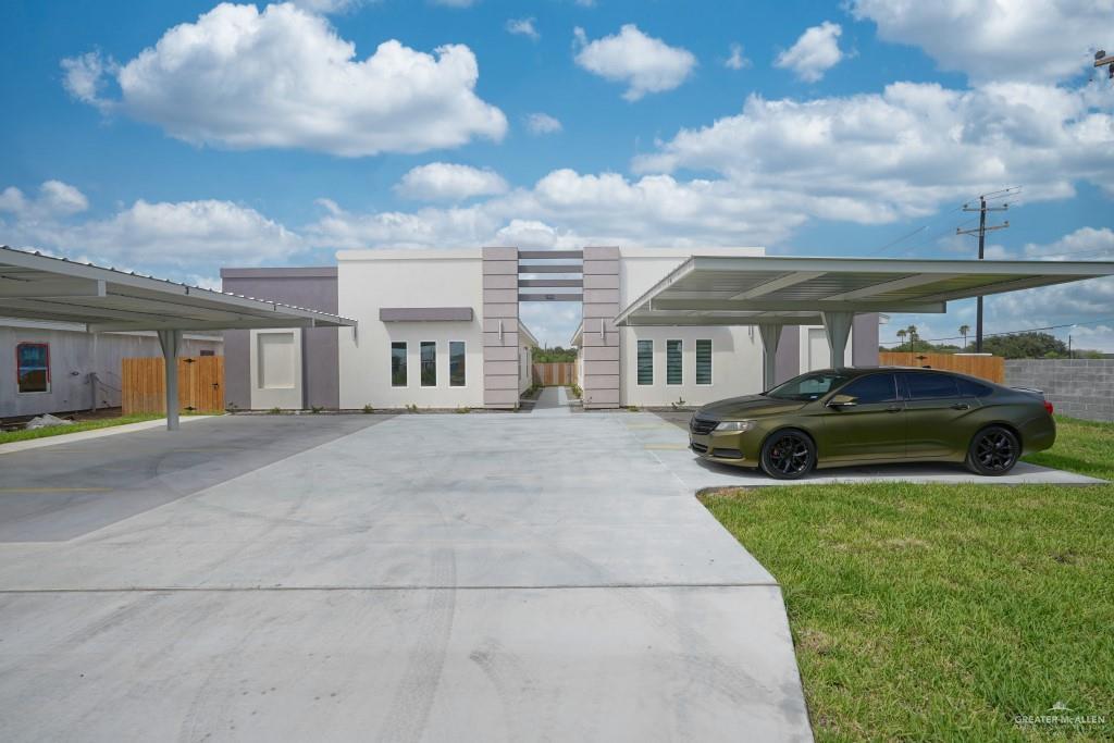 Primary Photo - 2901 West Dr