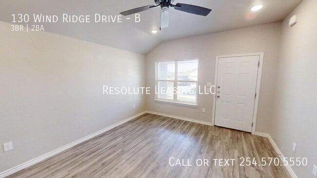Building Photo - 130 Wind Ridge Dr