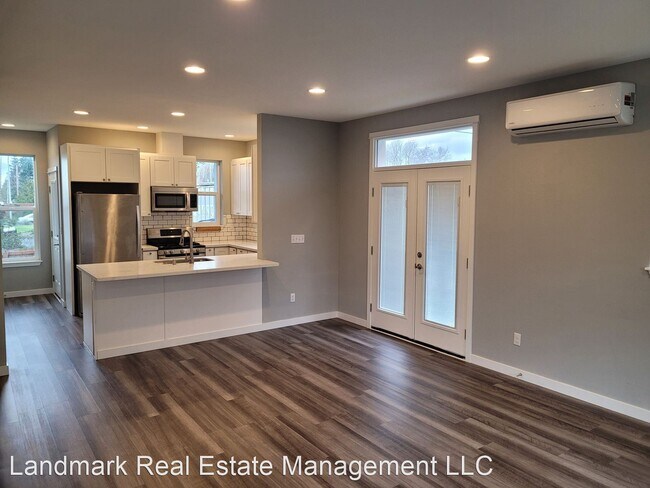 Building Photo - 2 br, 3 bath House - 2537 Xenia Street