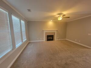 Building Photo - 1733 Ethan Way