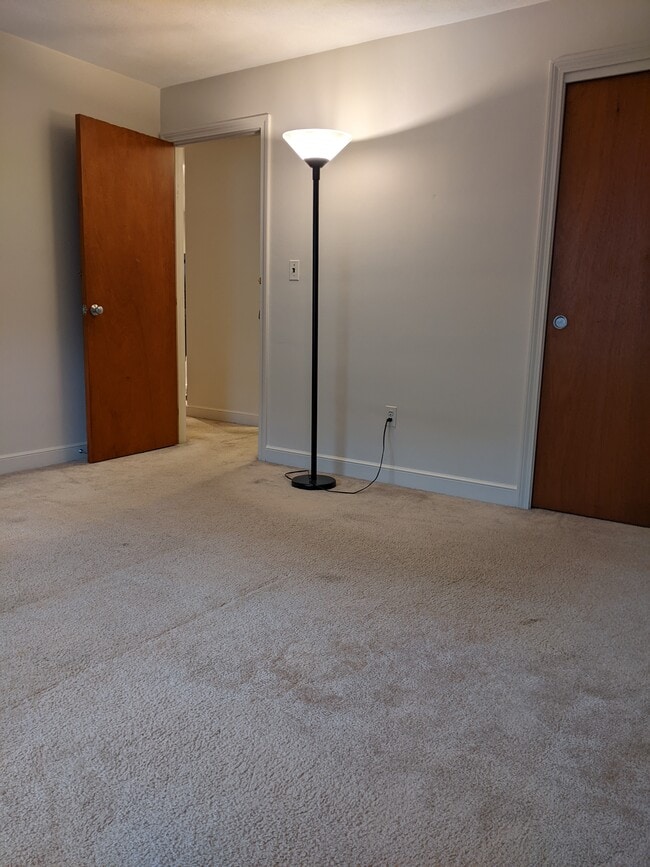 Bedroom1 with closet - 100 Summer St