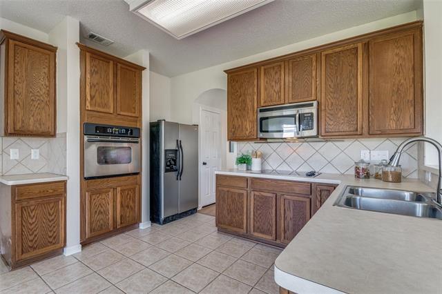 Building Photo - 1363 Calvert Dr