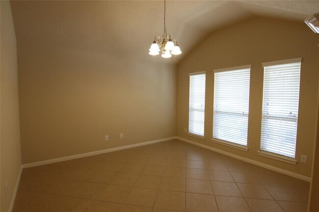 Foto del edificio - 3431 Lilac Ranch Dr