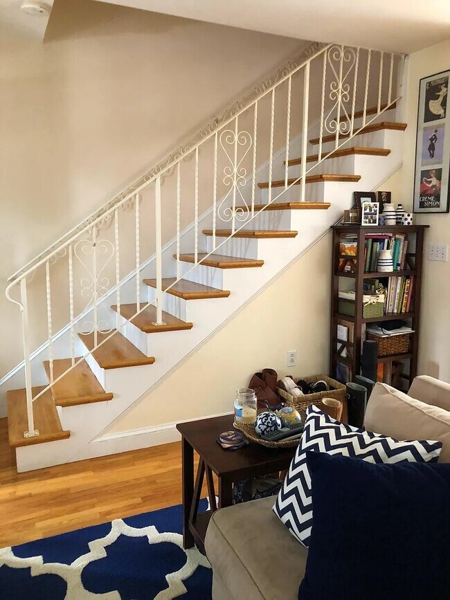 Foto del edificio - 2 Church Ave