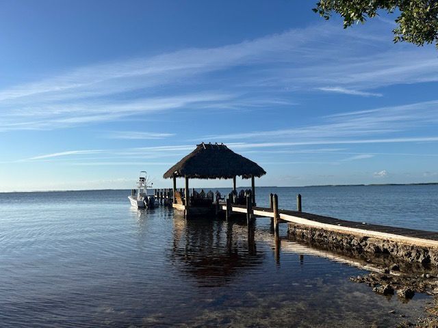 Foto del edificio - 202 Sanctuary Dr.