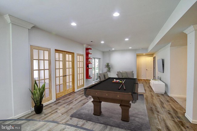 Foto del edificio - 9653 Marlette Dr