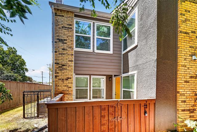 Building Photo - 9170 Forest Ln