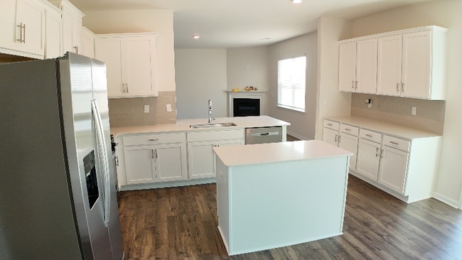 Building Photo - 1018 Roleson Wy