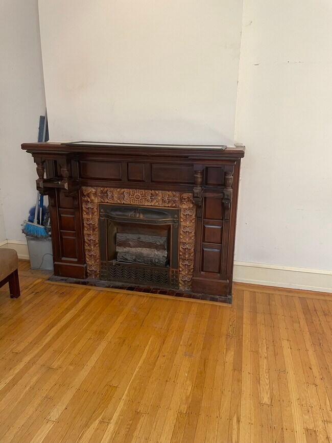 Building Photo - 3614 Baring St