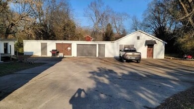 Building Photo - 4611 Washington Pike