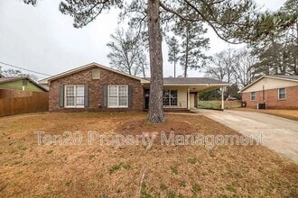 Building Photo - 5207 Grady Dr