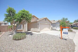 Building Photo - 12710 W Willow Ave
