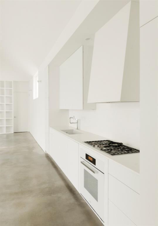 Foto del edificio - 233 W 25th St