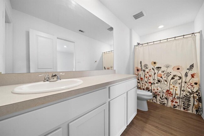 Foto del edificio - 24107 High Country Dr