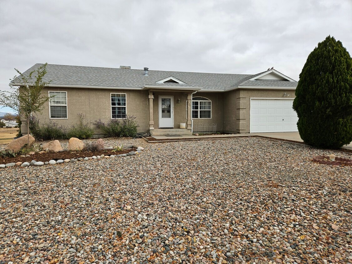 Foto principal - 126 High Meadows Ter