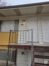 Building Photo - 2854 Elm Cir