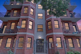 Building Photo - 4755 S St Lawrence Ave