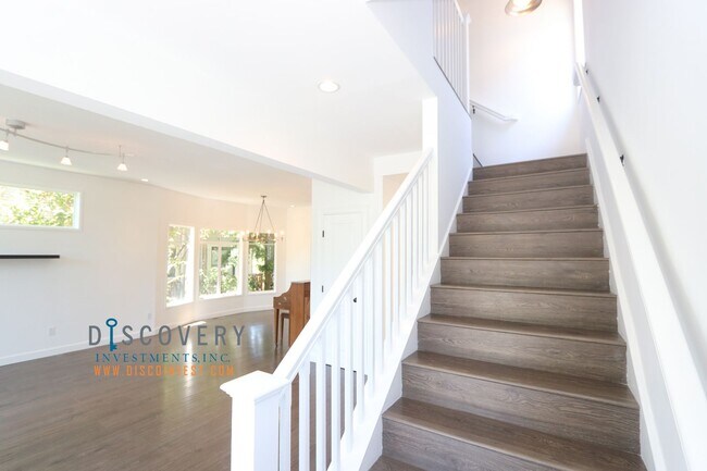 Building Photo - North Berkeley Brown Shingled Craftsman
