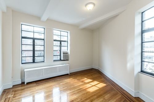 Building Photo - 14 Sheridan Sq