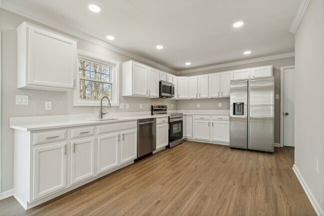 Foto del edificio - Rent This Beautiful Home in Devon Green!**...