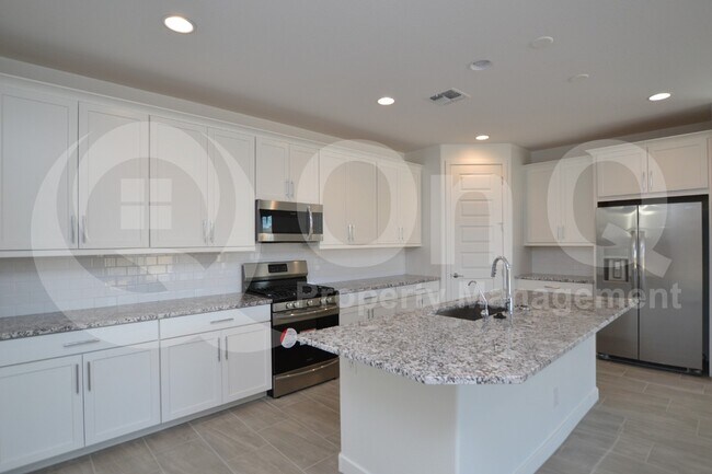 Foto del edificio - 9326 W Heatherbrae Dr