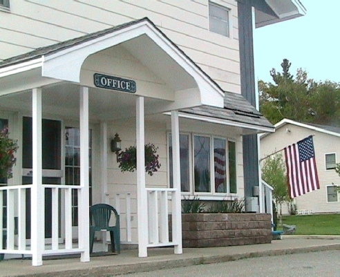 Primary Photo - Eagle Crest Apartments