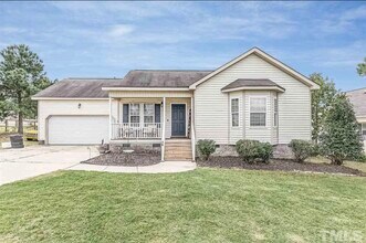 Building Photo - 36 Jumpmaster Dr