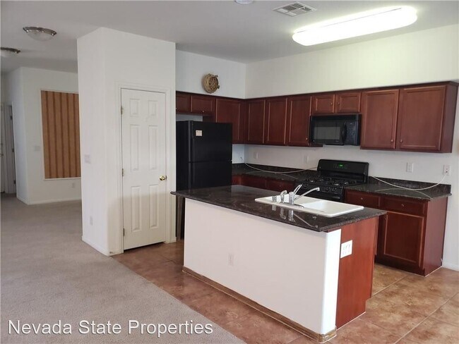 Foto del edificio - 3 br, 2.5 bath House - 9552 QUITMAN AVE