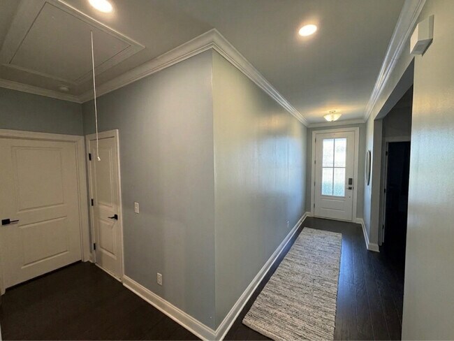 Foto del edificio - 493 Hulston Landing Rd