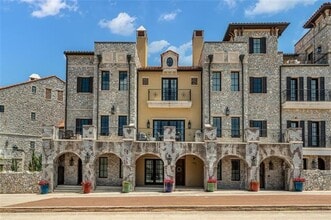 Building Photo - 69 Cortes Dr