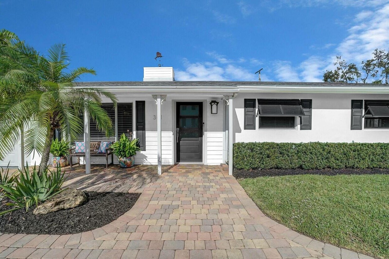 Foto principal - 301 Enfield Rd