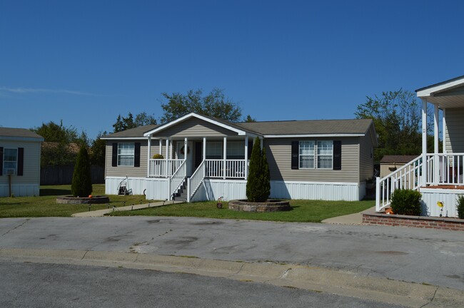 Foto del edificio - Weatherly Estates
