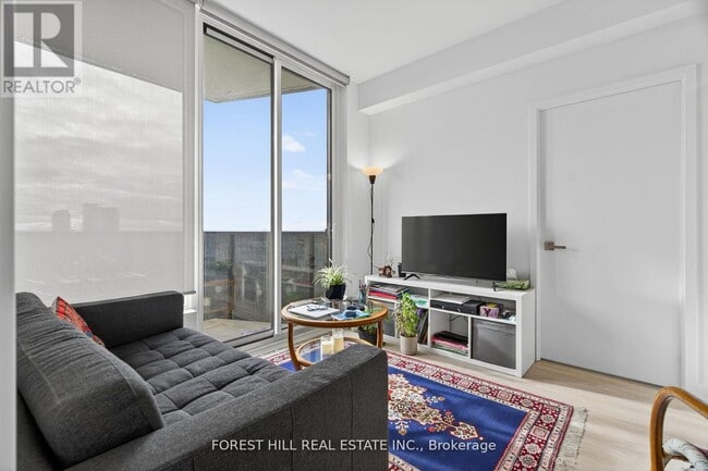 Building Photo - 30 Tretti Wy