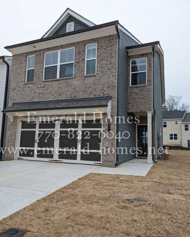 Foto del edificio - COMING SOON! Pet Friendly .. 3 bed 2.5 bath Townhome in STUNNING new community