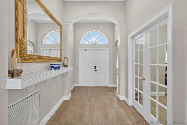 Building Photo - 15155 Newquay Ct