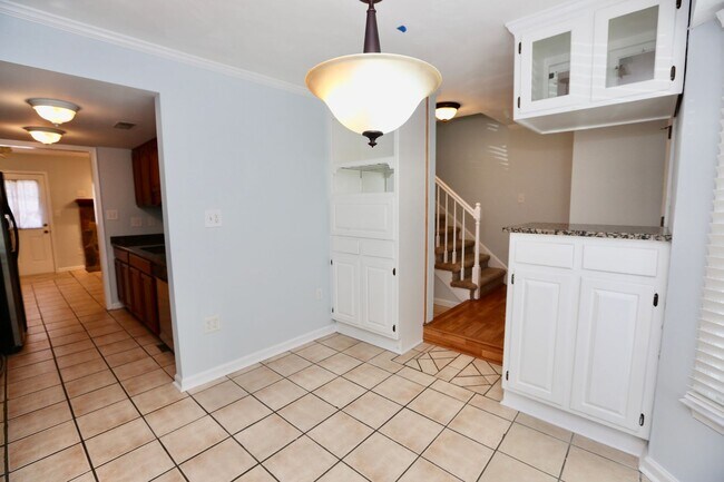 Foto del edificio - Upgraded Condo at Chic's beach!! Updated K...