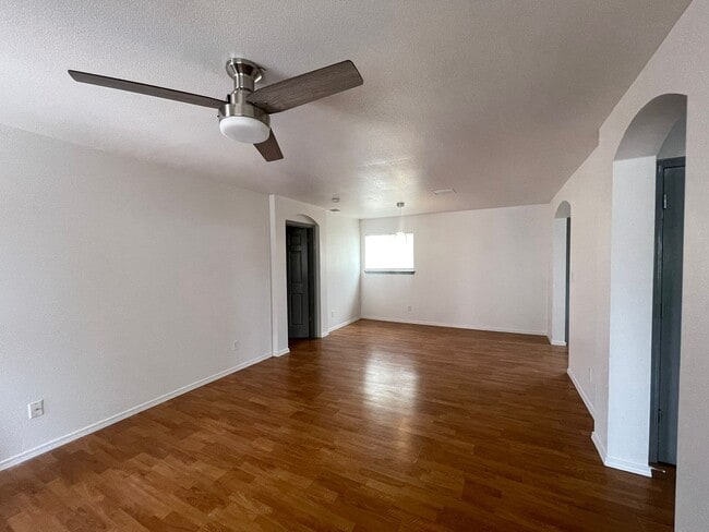 Building Photo - 14304 Gil Reyes Dr