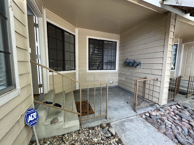 Photo - 4850 E Kentucky Ave Townhome