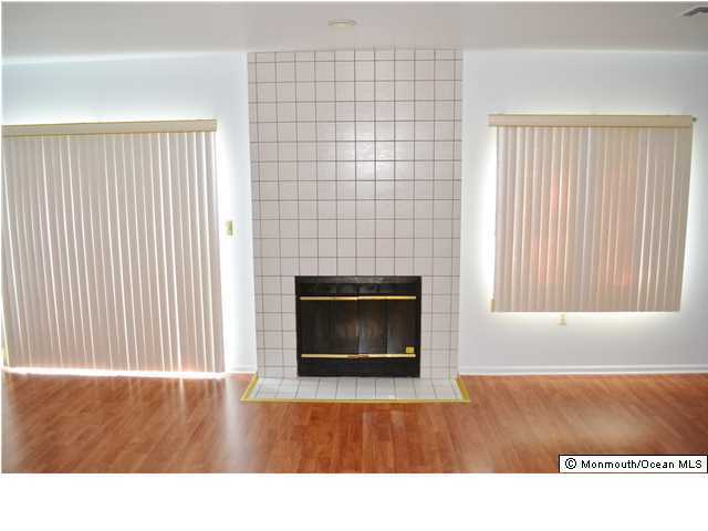 Building Photo - 92 Tangerine Dr