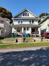 Building Photo - 55 Middlesex Rd
