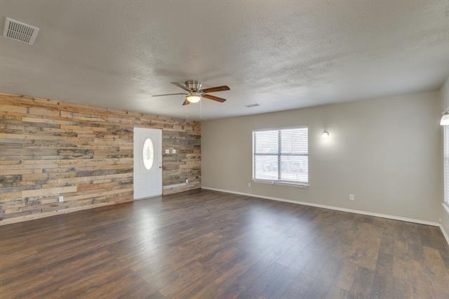 Building Photo - 157 Harbor Dr